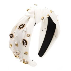 Elegant White Pearl Embellished Headband